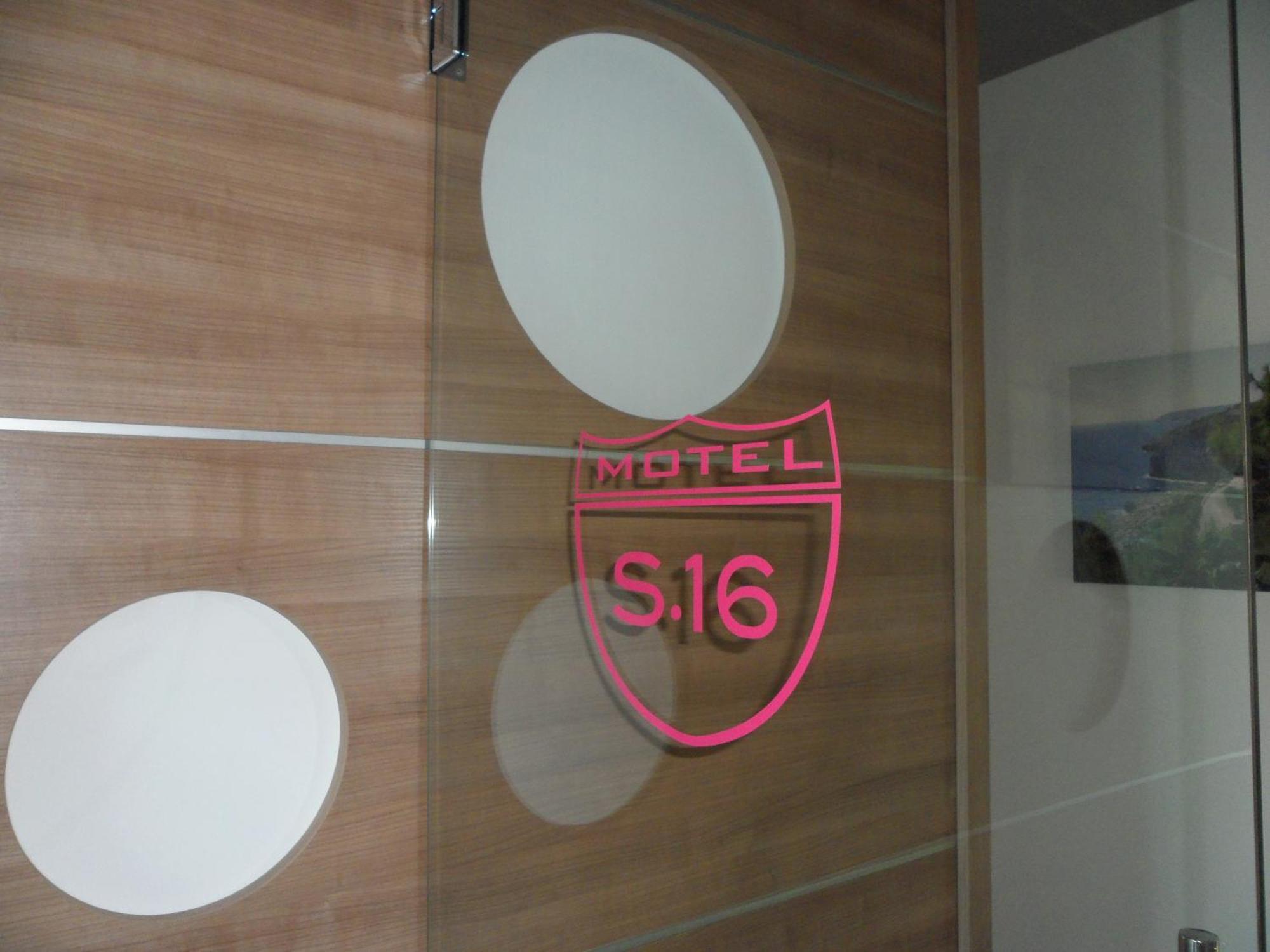 מורו לצ'זה Motel S.16 מראה חיצוני תמונה